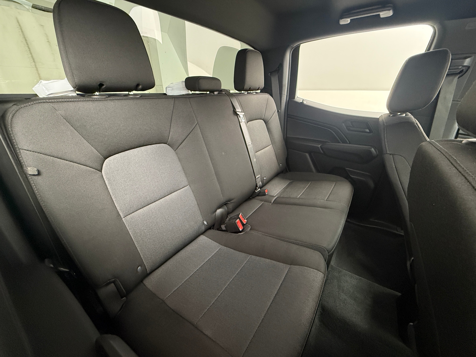 Thumbnail: 2024 Chevrolet Colorado - 6