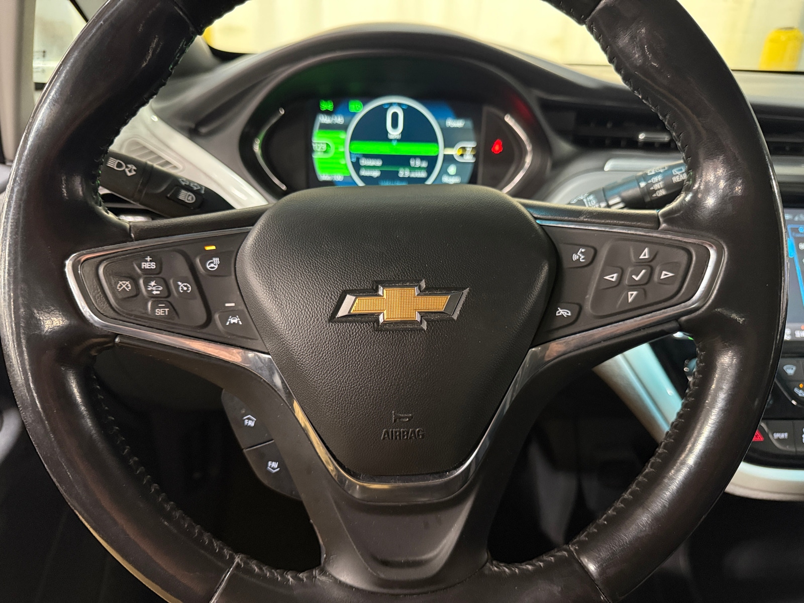 Thumbnail: 2021 Chevrolet Bolt EV - 5