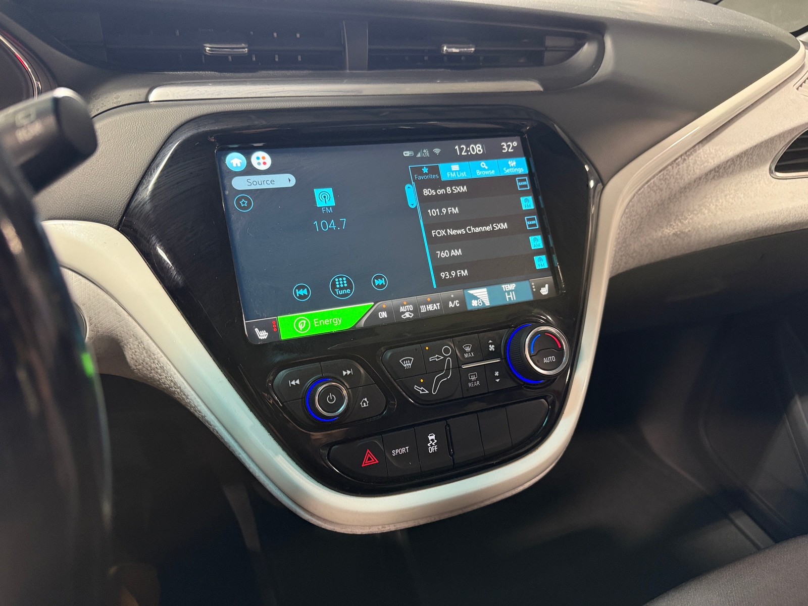 Thumbnail: 2021 Chevrolet Bolt EV - 4