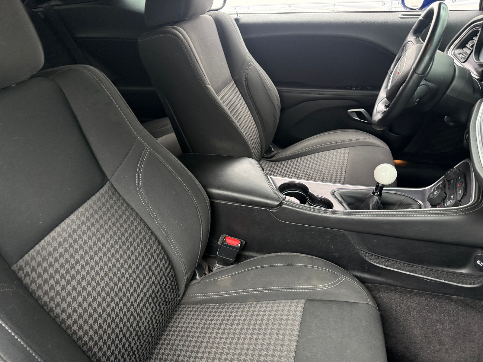 Thumbnail: 2018 Dodge Challenger - 2