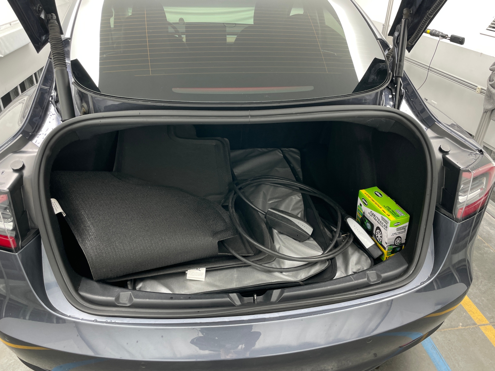 Thumbnail: 2022 Tesla Model 3 - 6