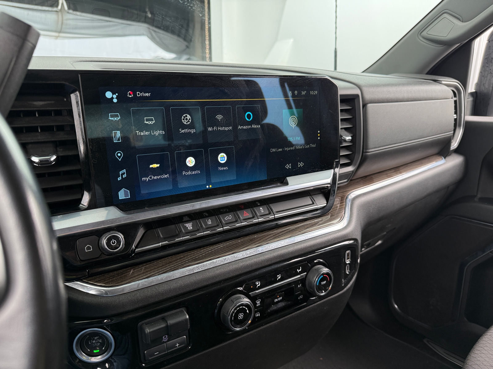 Thumbnail: 2024 Chevrolet Silverado 2500 - 4