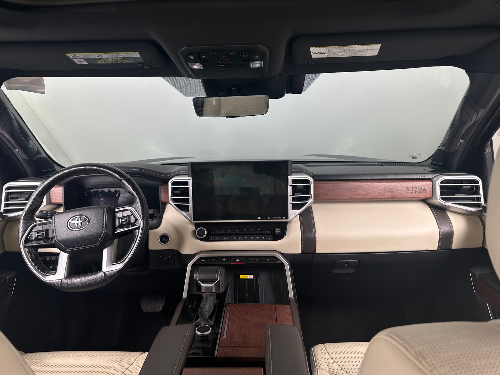 Thumbnail: 2022 Toyota Tundra - 2