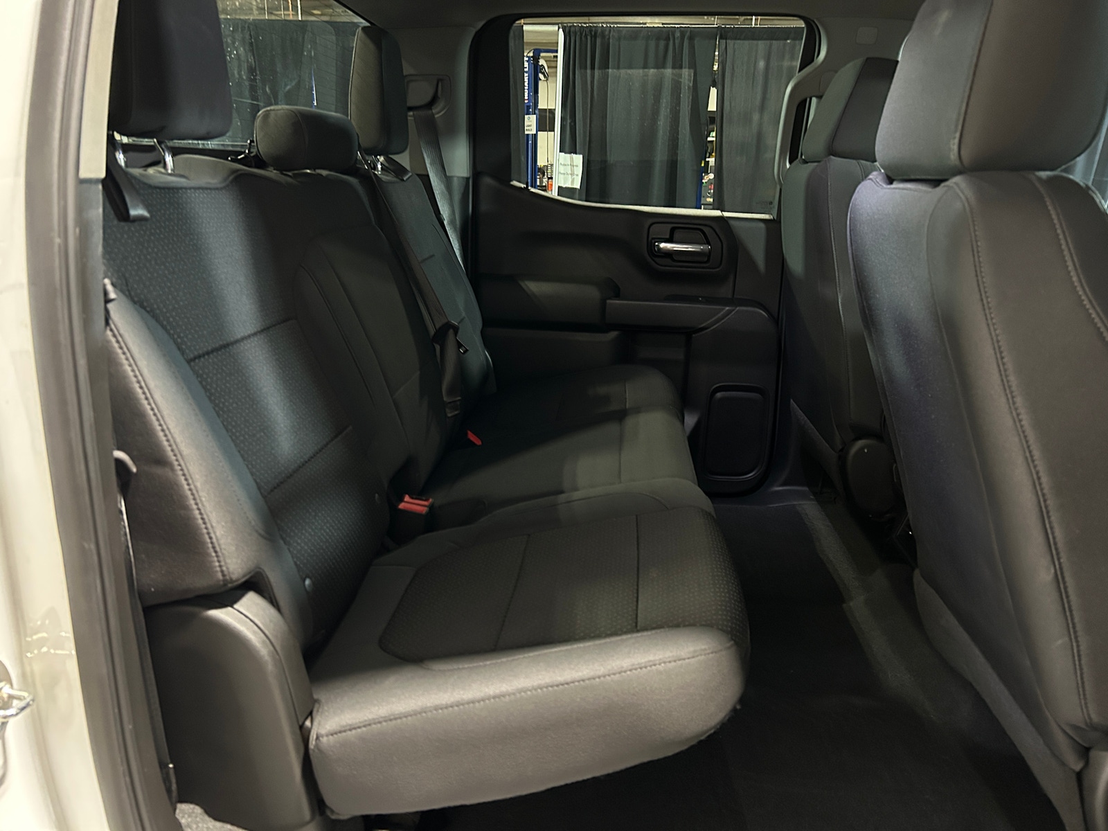 Thumbnail: 2019 Chevrolet Silverado 1500 - 6