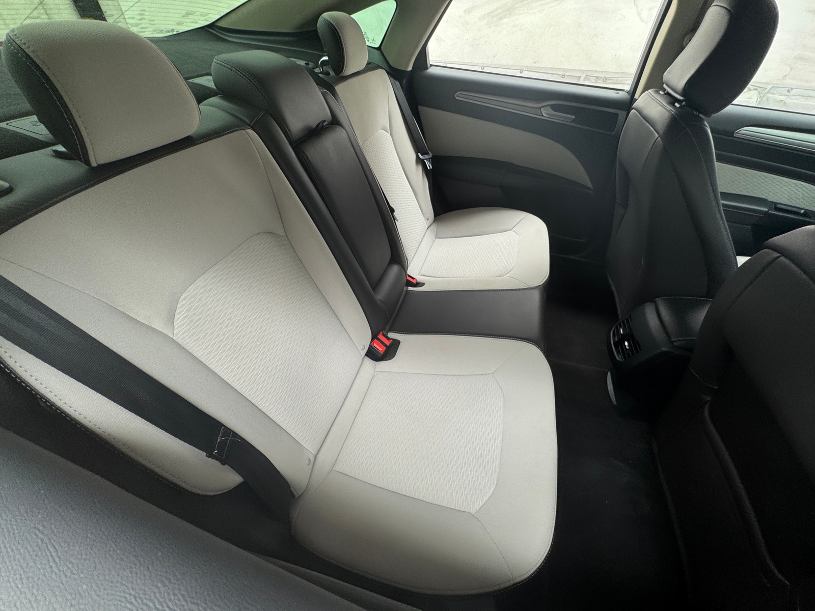 Thumbnail: 2020 Ford Fusion - 5