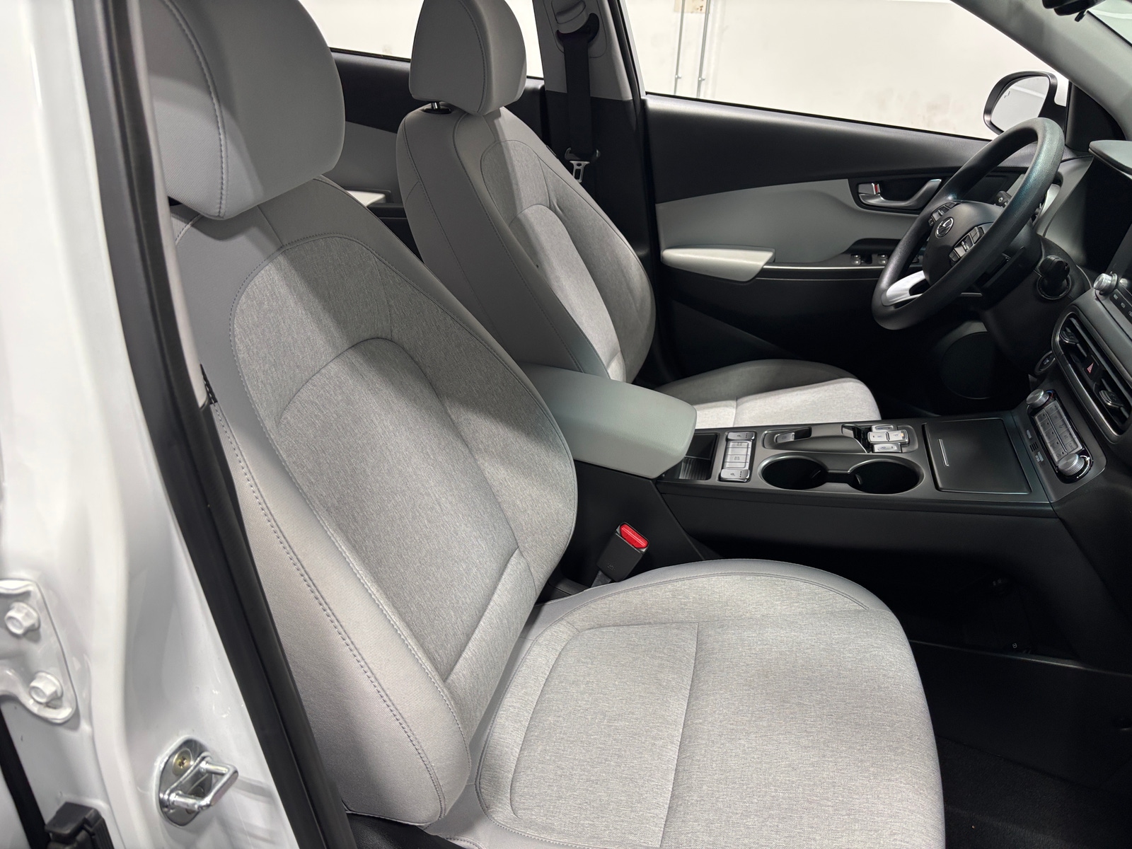 Thumbnail: 2023 Hyundai Kona - 2