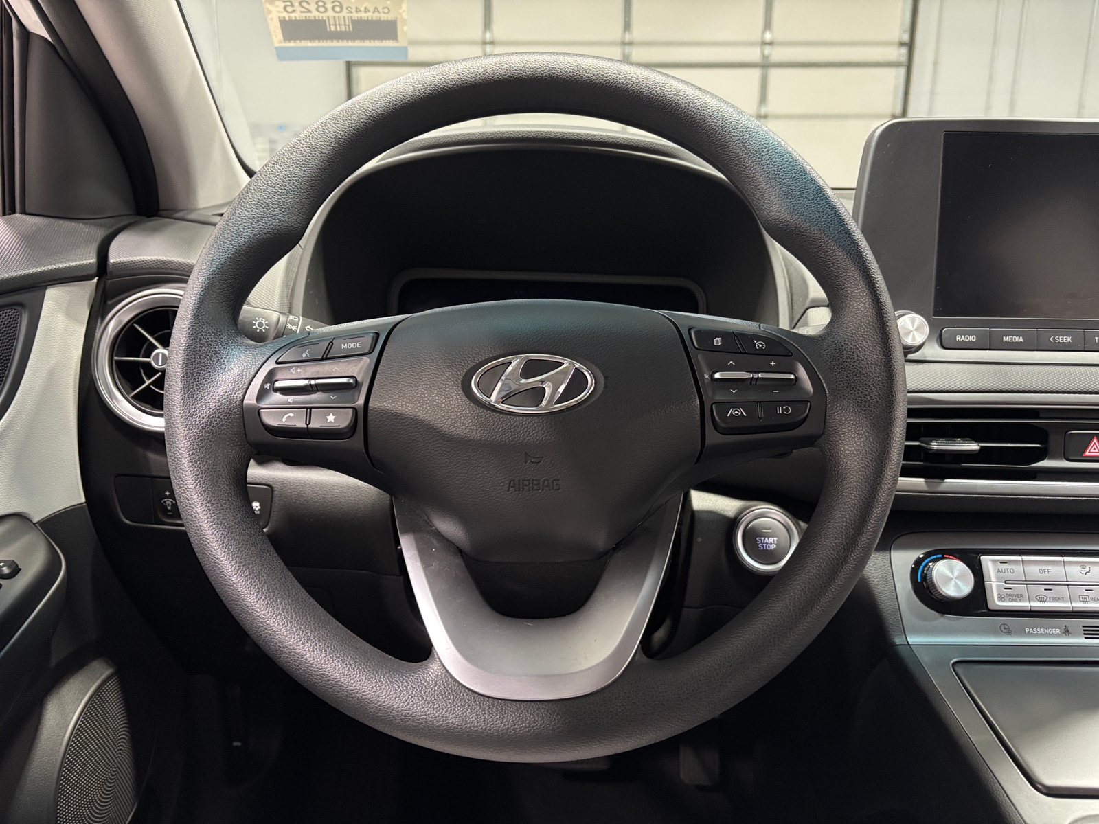 Thumbnail: 2023 Hyundai Kona - 5