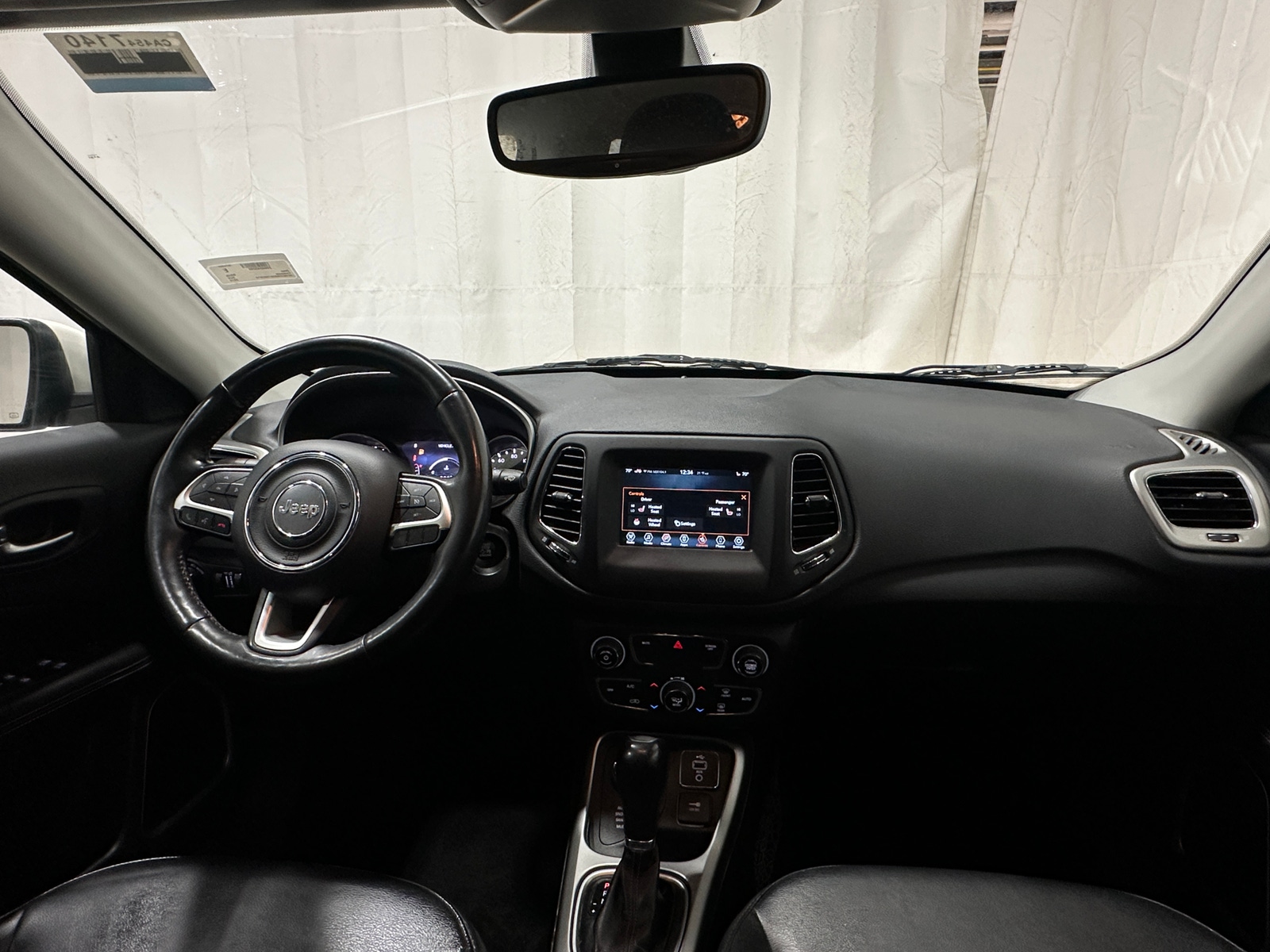 Thumbnail: 2019 Jeep Compass - 3