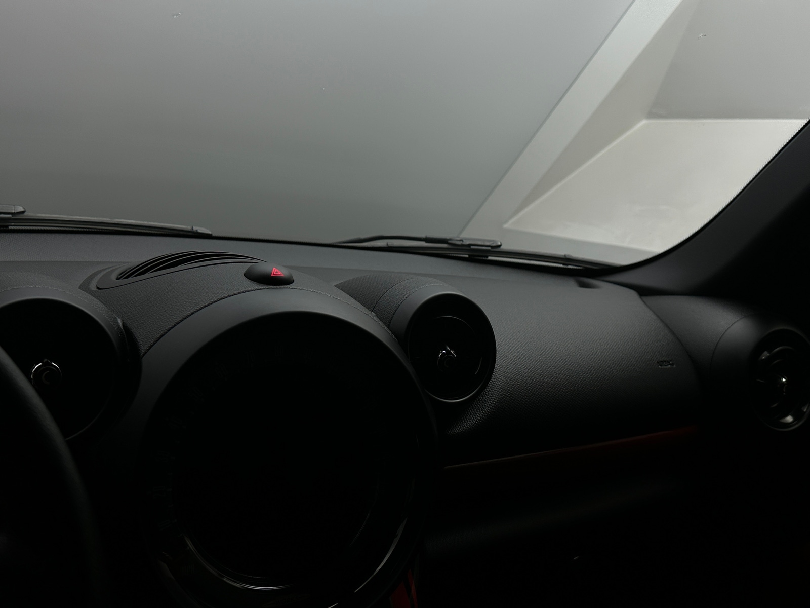 Thumbnail: 2016 MINI Cooper Countryman - 2