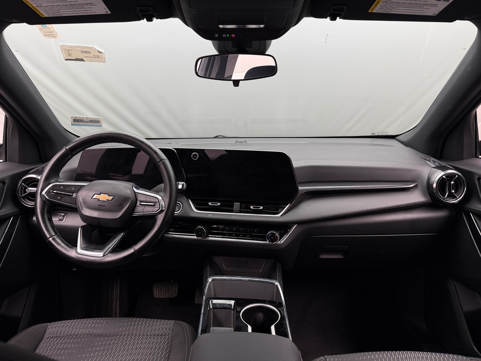 Thumbnail: 2025 Chevrolet Equinox - 3