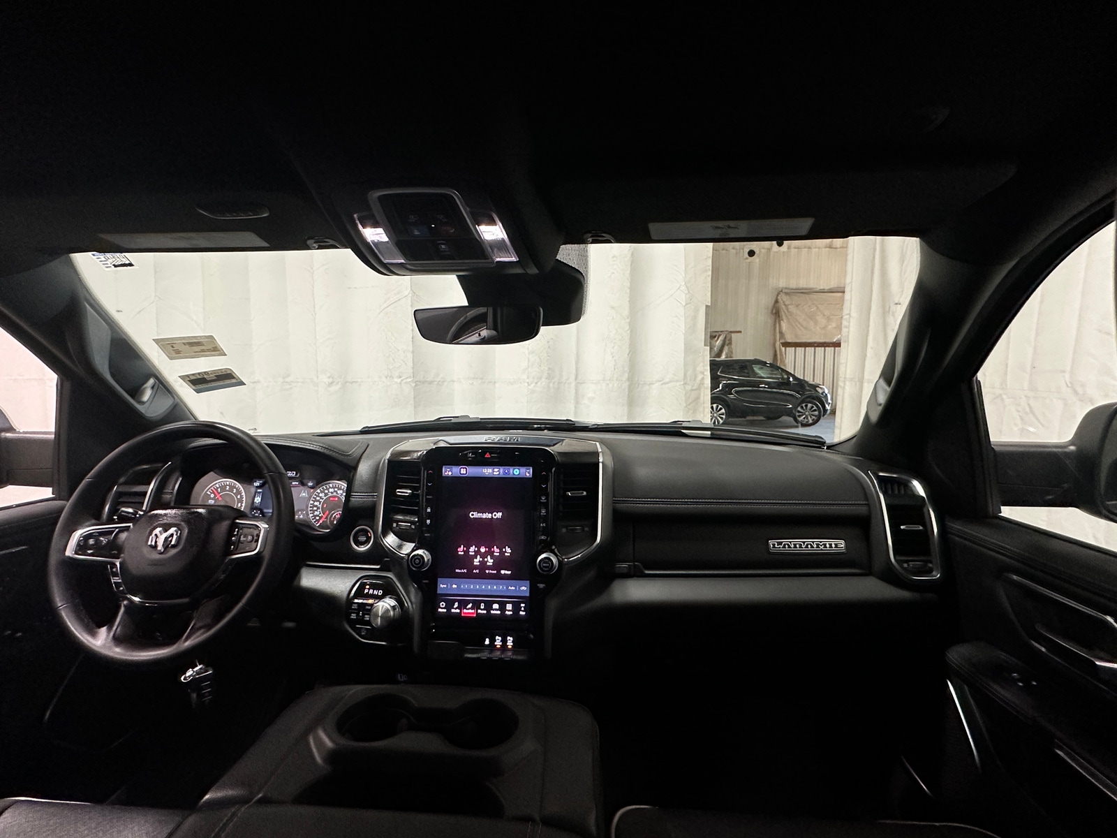 Thumbnail: 2025 RAM 1500 - 2