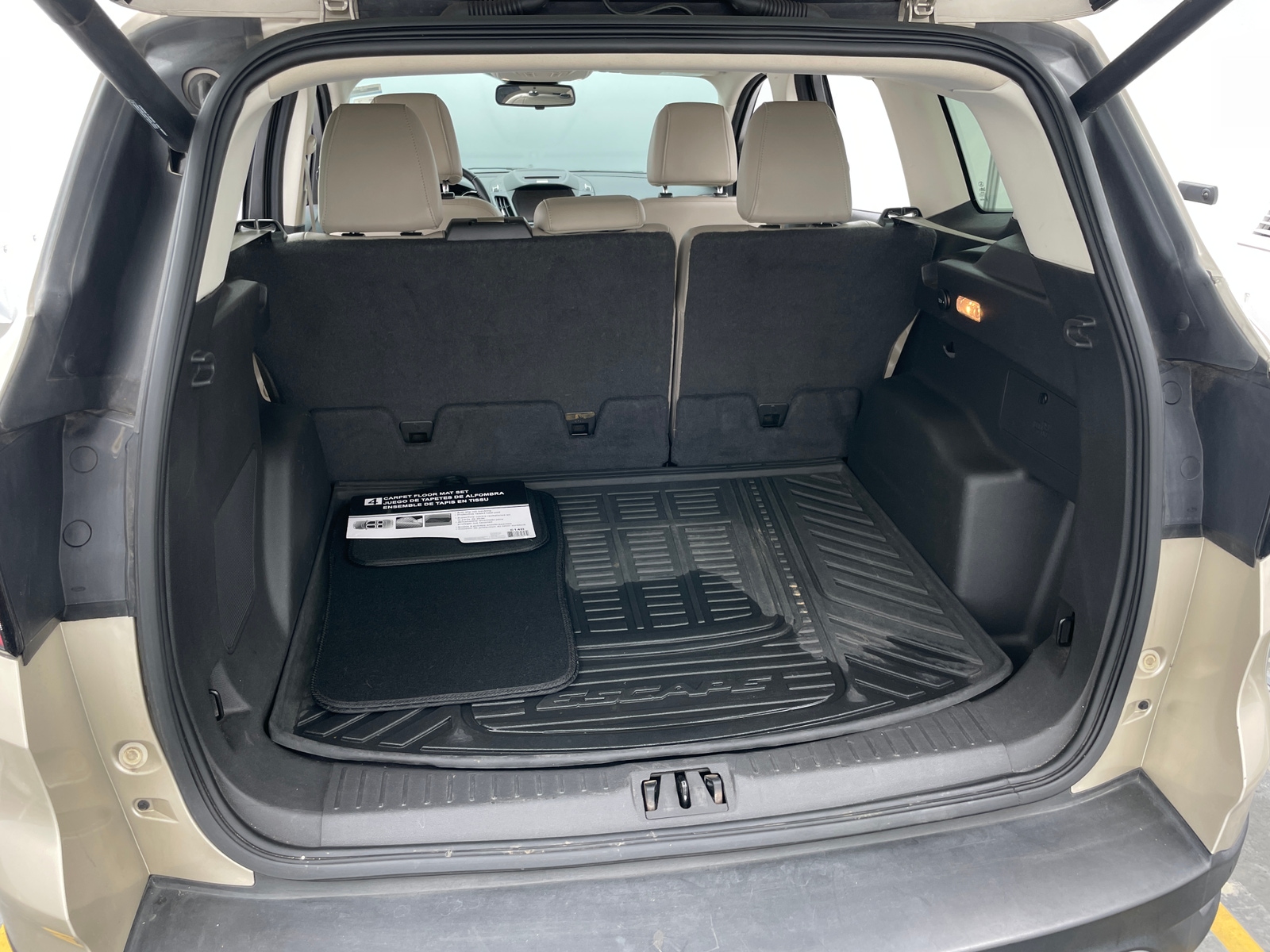 Thumbnail: 2017 Ford Escape - 6