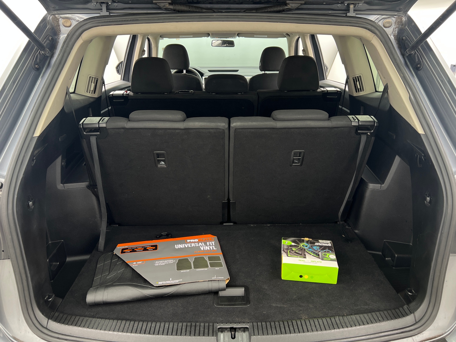 Thumbnail: 2018 Volkswagen Atlas - 7