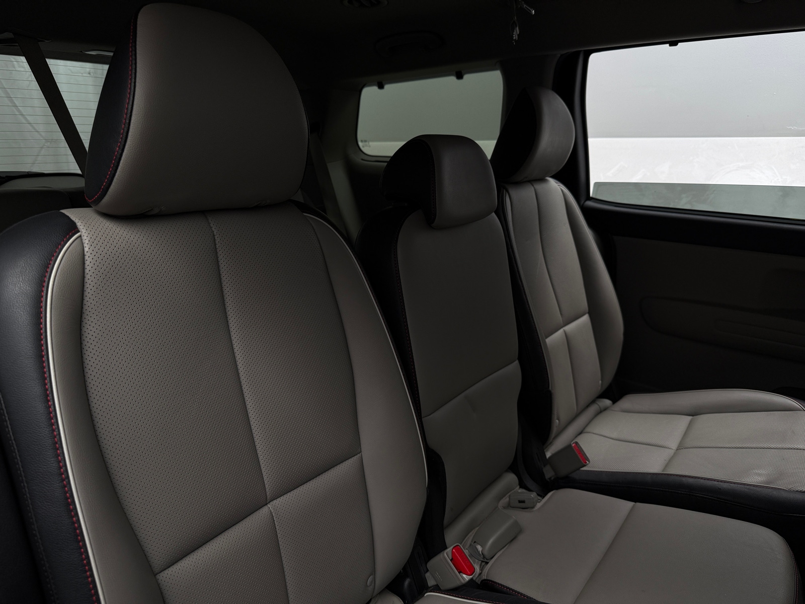 Thumbnail: 2020 Kia Sedona - 5