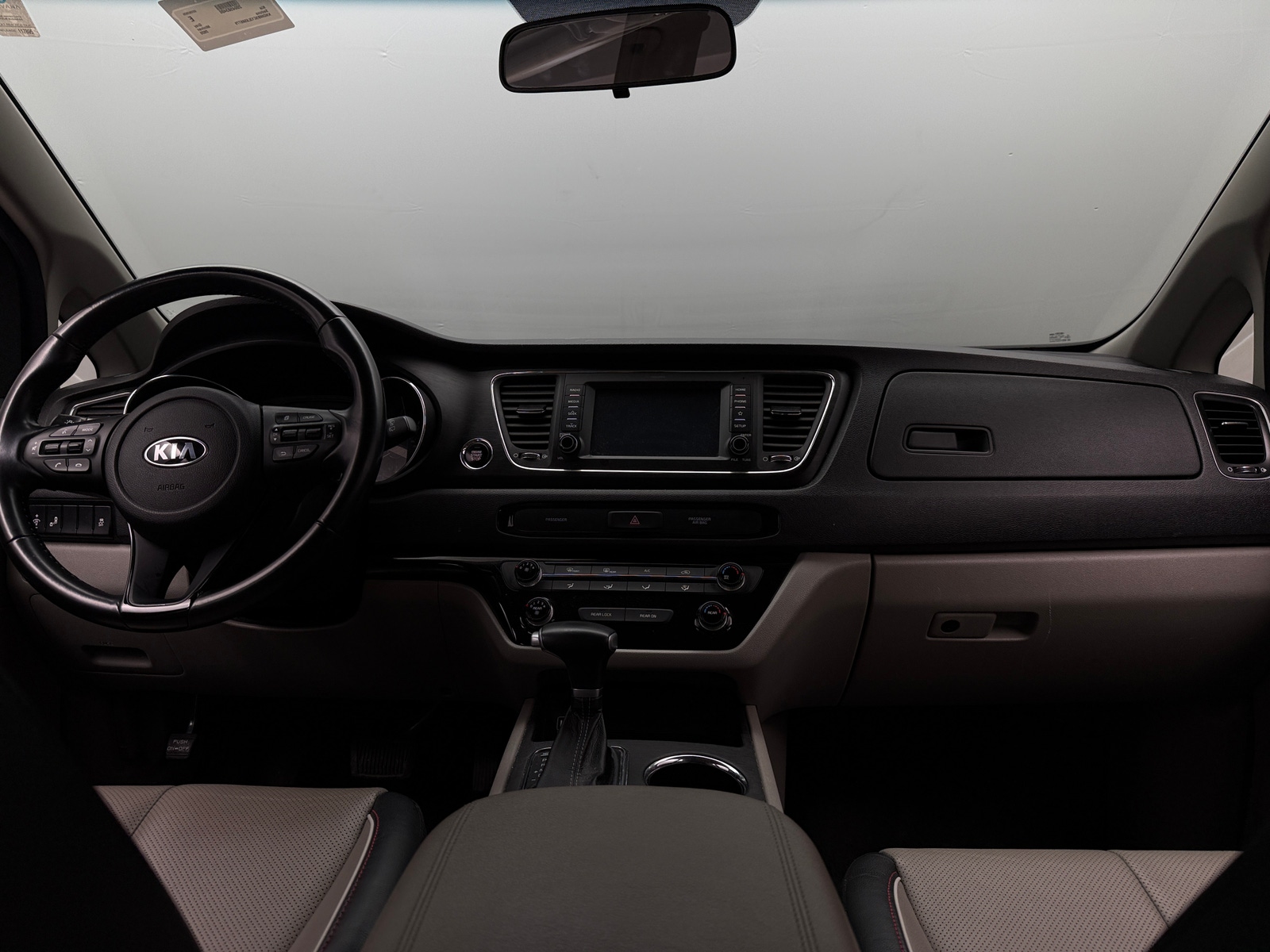 Thumbnail: 2020 Kia Sedona - 2