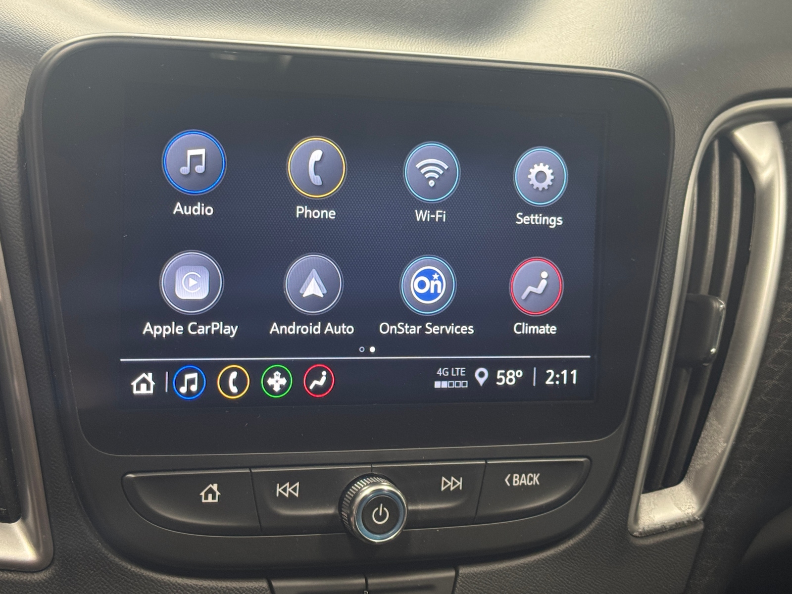 Thumbnail: 2025 Chevrolet Malibu - 4