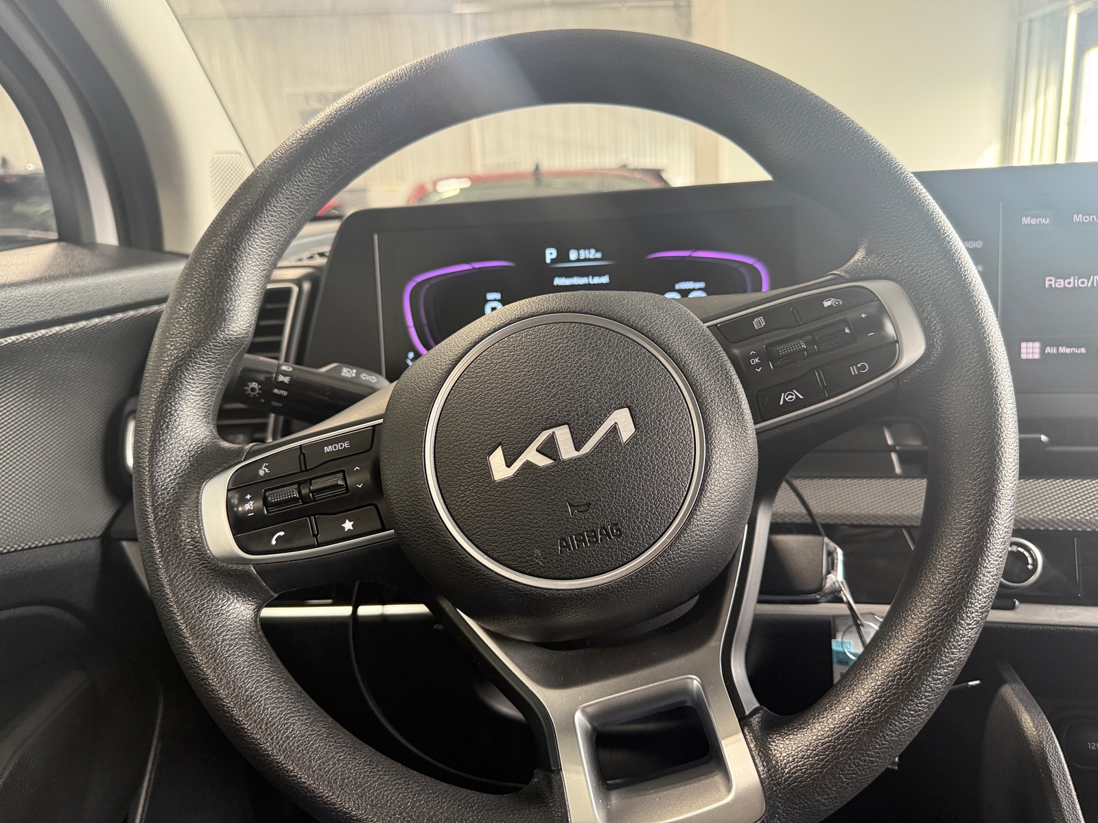 Thumbnail: 2025 Kia Sportage - 5