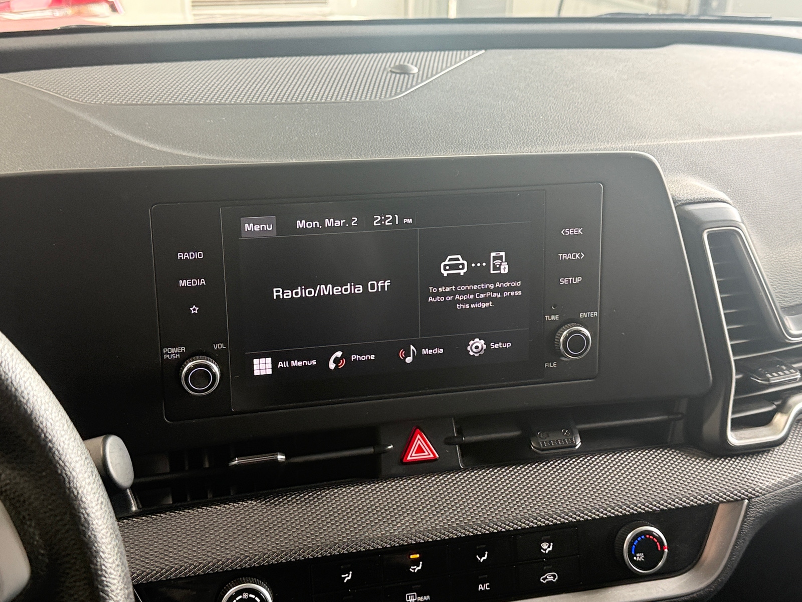 Thumbnail: 2025 Kia Sportage - 4