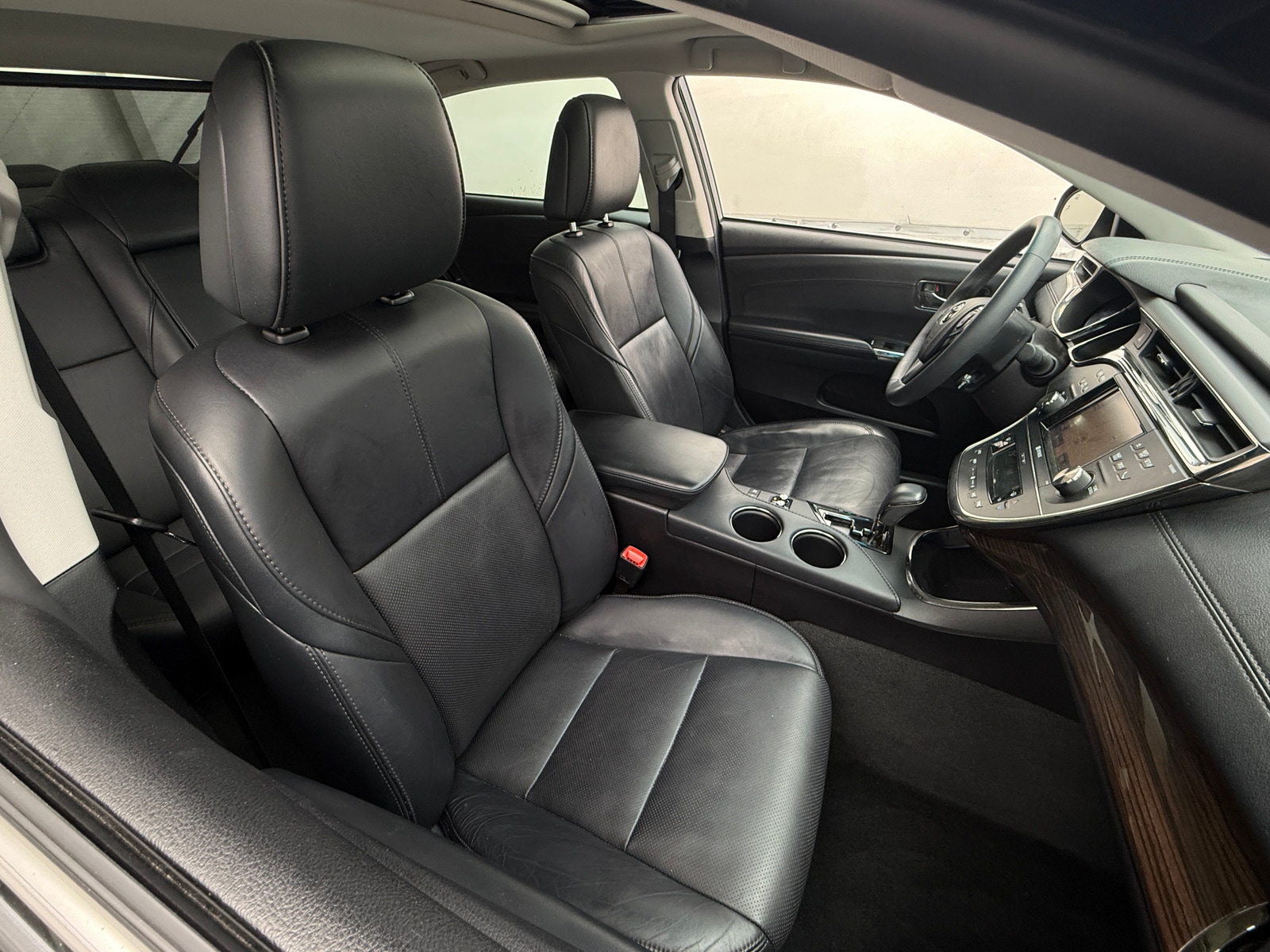 Thumbnail: 2014 Toyota Avalon - 2