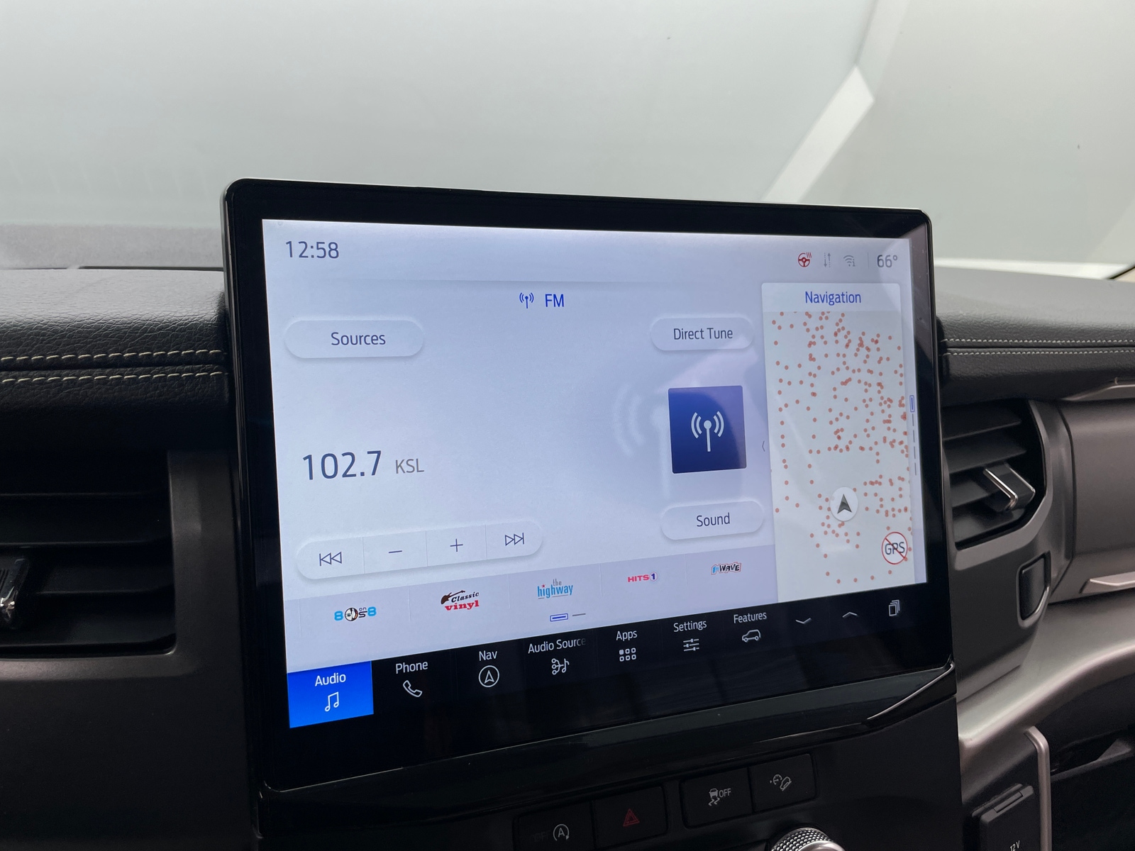 Thumbnail: 2024 Ford Expedition MAX - 4