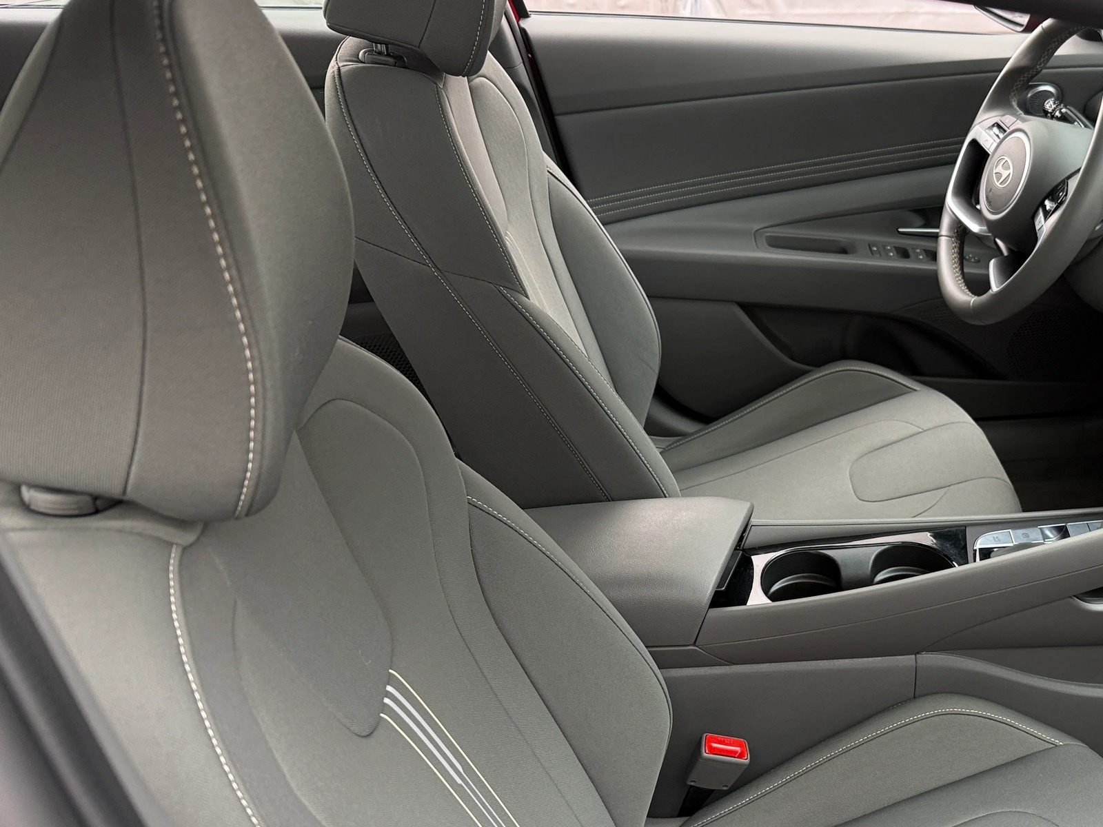 Thumbnail: 2025 Hyundai Elantra - 2