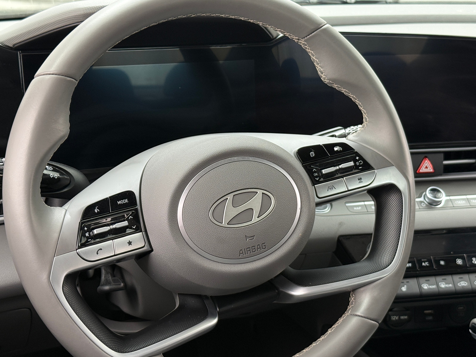 Thumbnail: 2025 Hyundai Elantra - 5