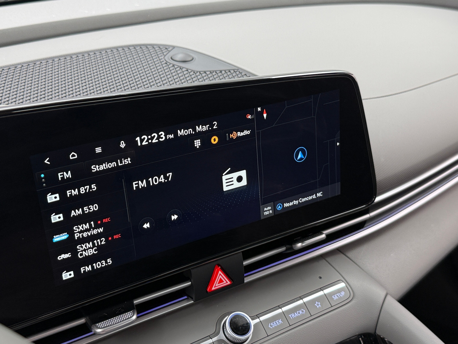 Thumbnail: 2025 Hyundai Elantra - 4