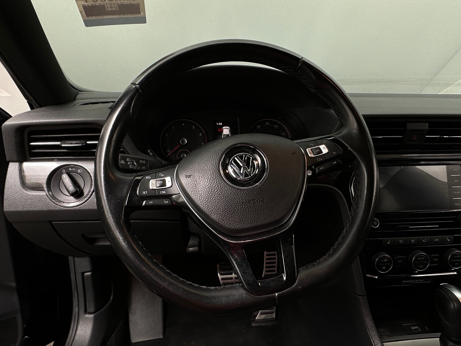 Thumbnail: 2021 Volkswagen Passat - 4