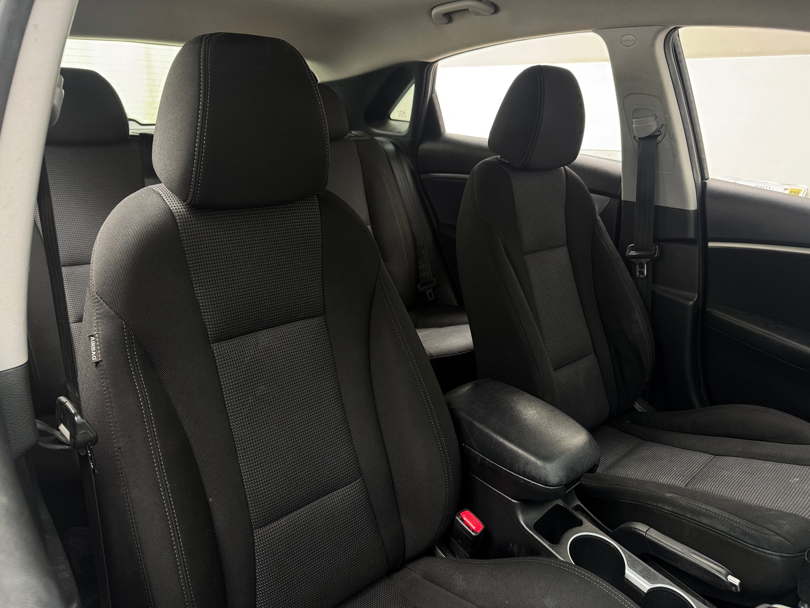 Thumbnail: 2013 Hyundai Elantra - 2