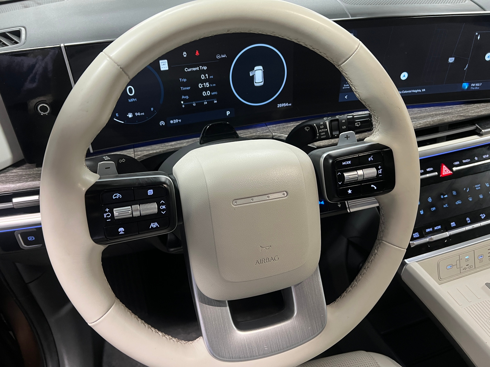 Thumbnail: 2024 Hyundai Santa Fe - 4