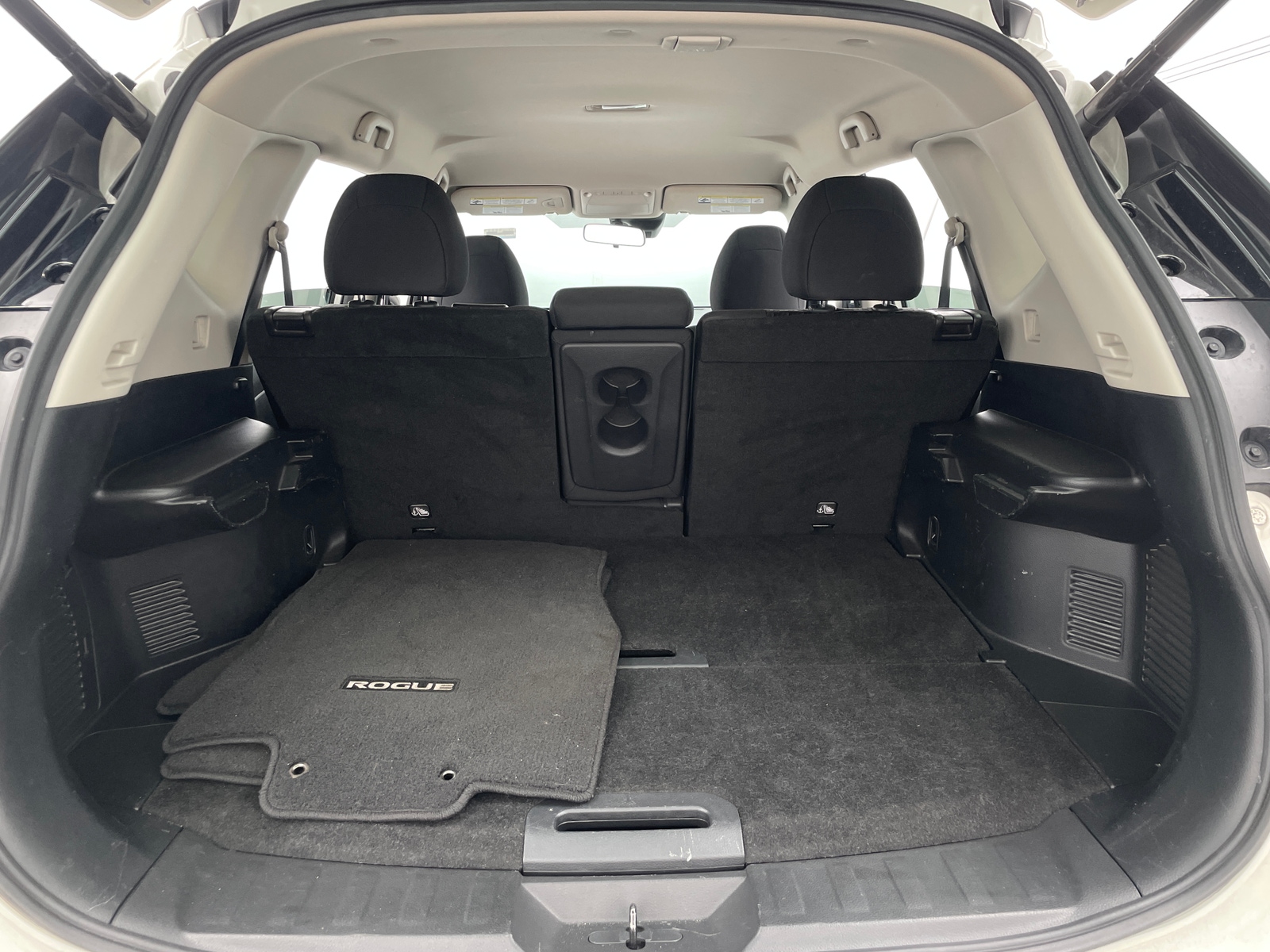 Thumbnail: 2020 Nissan Rogue - 7