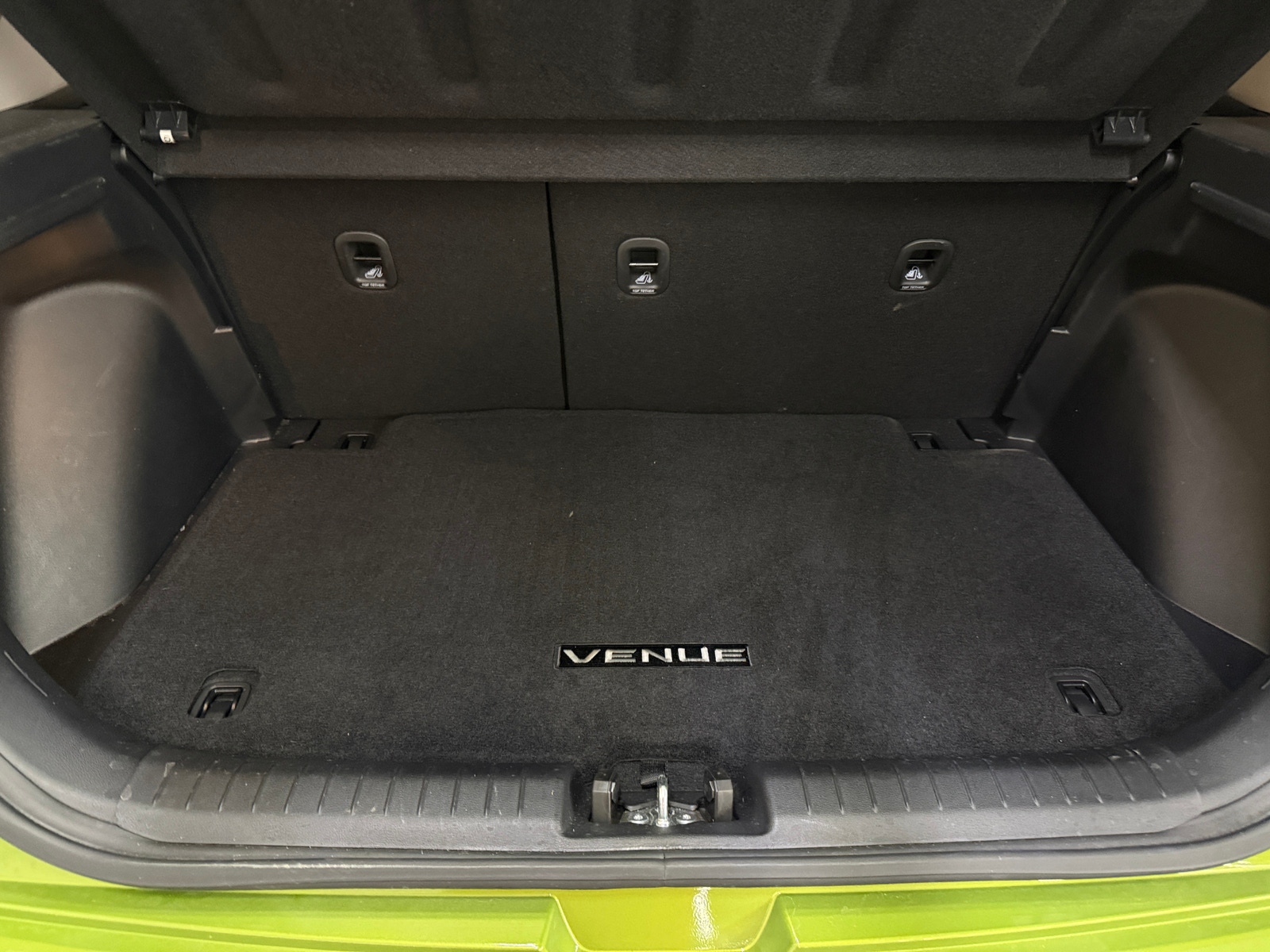 Thumbnail: 2023 Hyundai Venue - 7