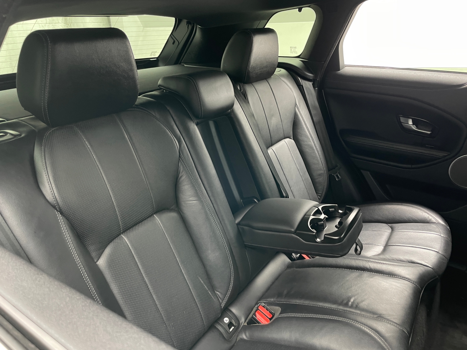 Thumbnail: 2017 Land Rover Range Rover Evoque - 5