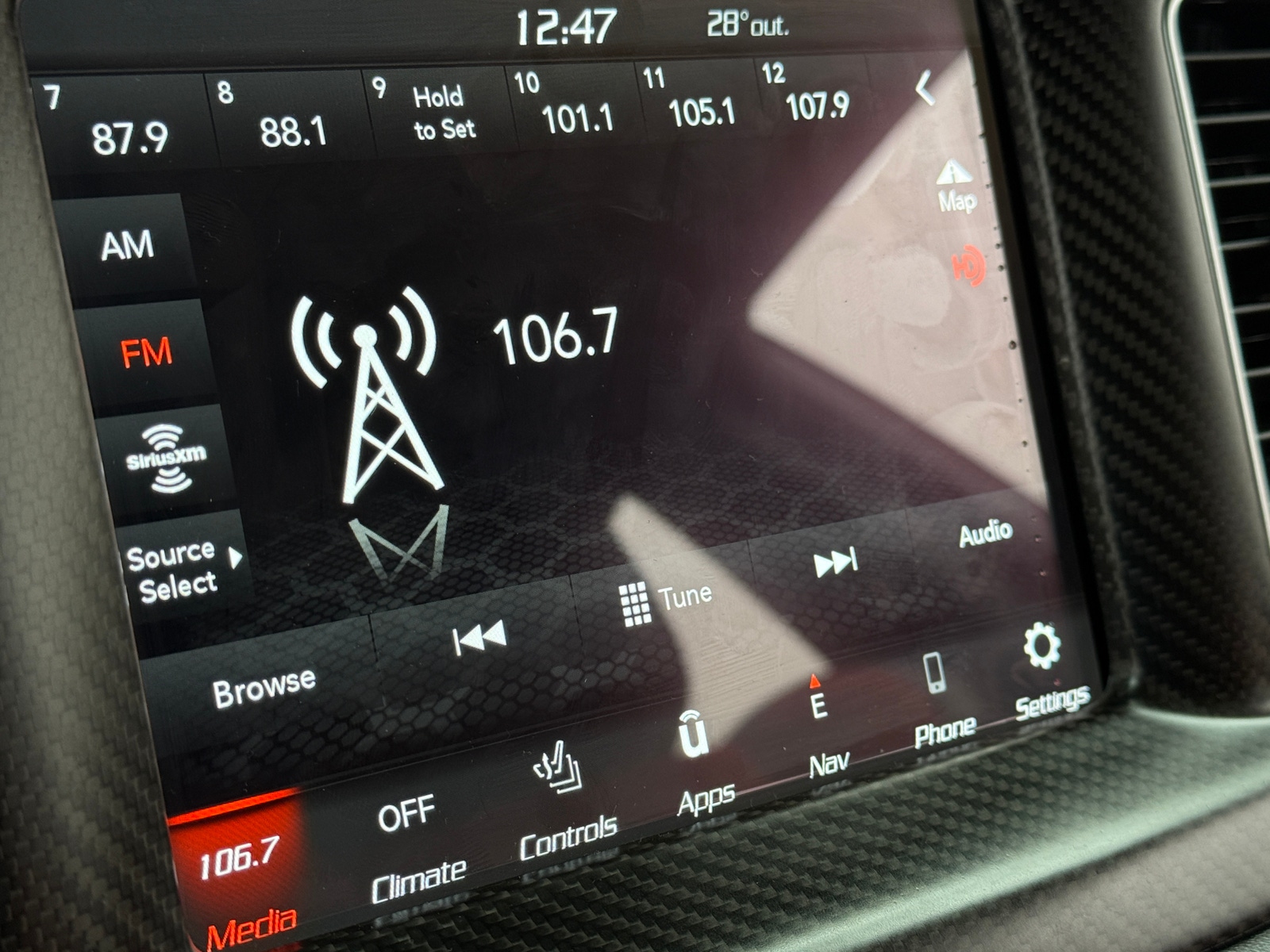 Thumbnail: 2022 Dodge Charger - 3