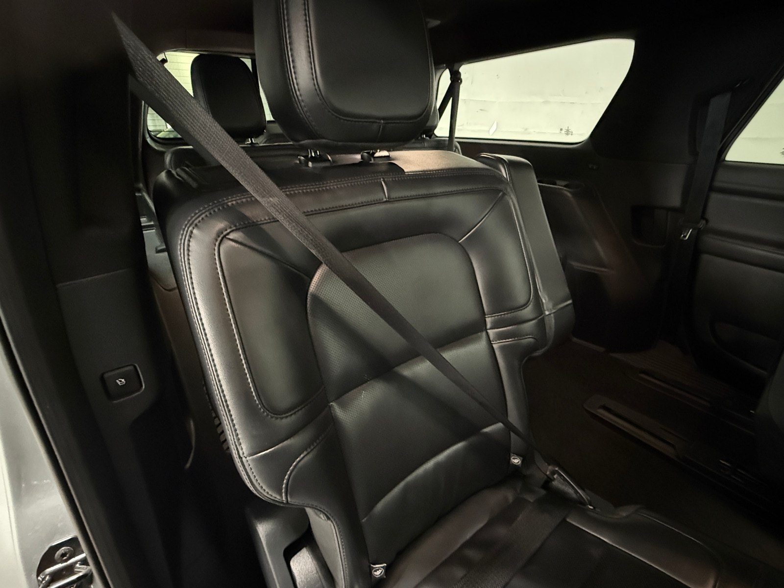 Thumbnail: 2024 Lincoln Navigator L - 5