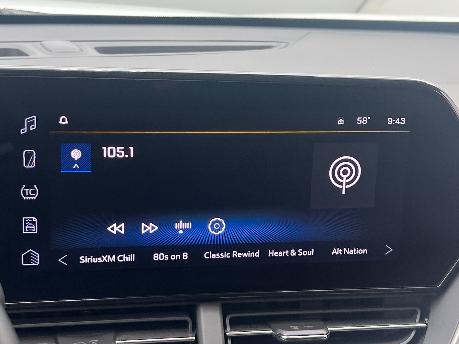 Thumbnail: 2025 Chevrolet Trax - 4