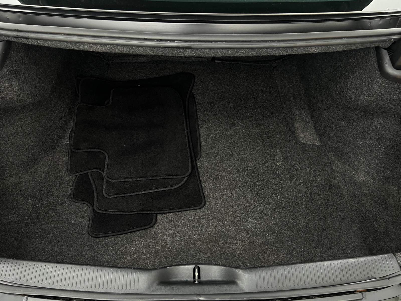 Thumbnail: 2022 Dodge Charger - 7