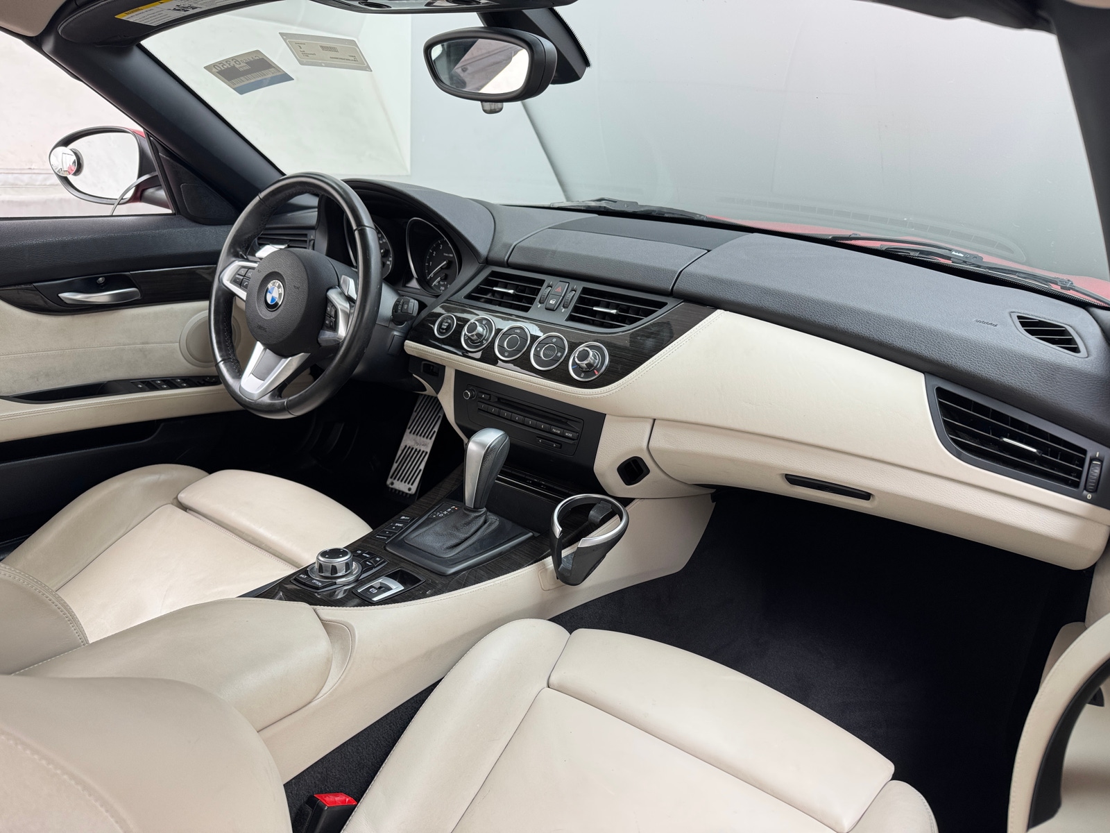 Thumbnail: 2011 BMW Z4 - 2