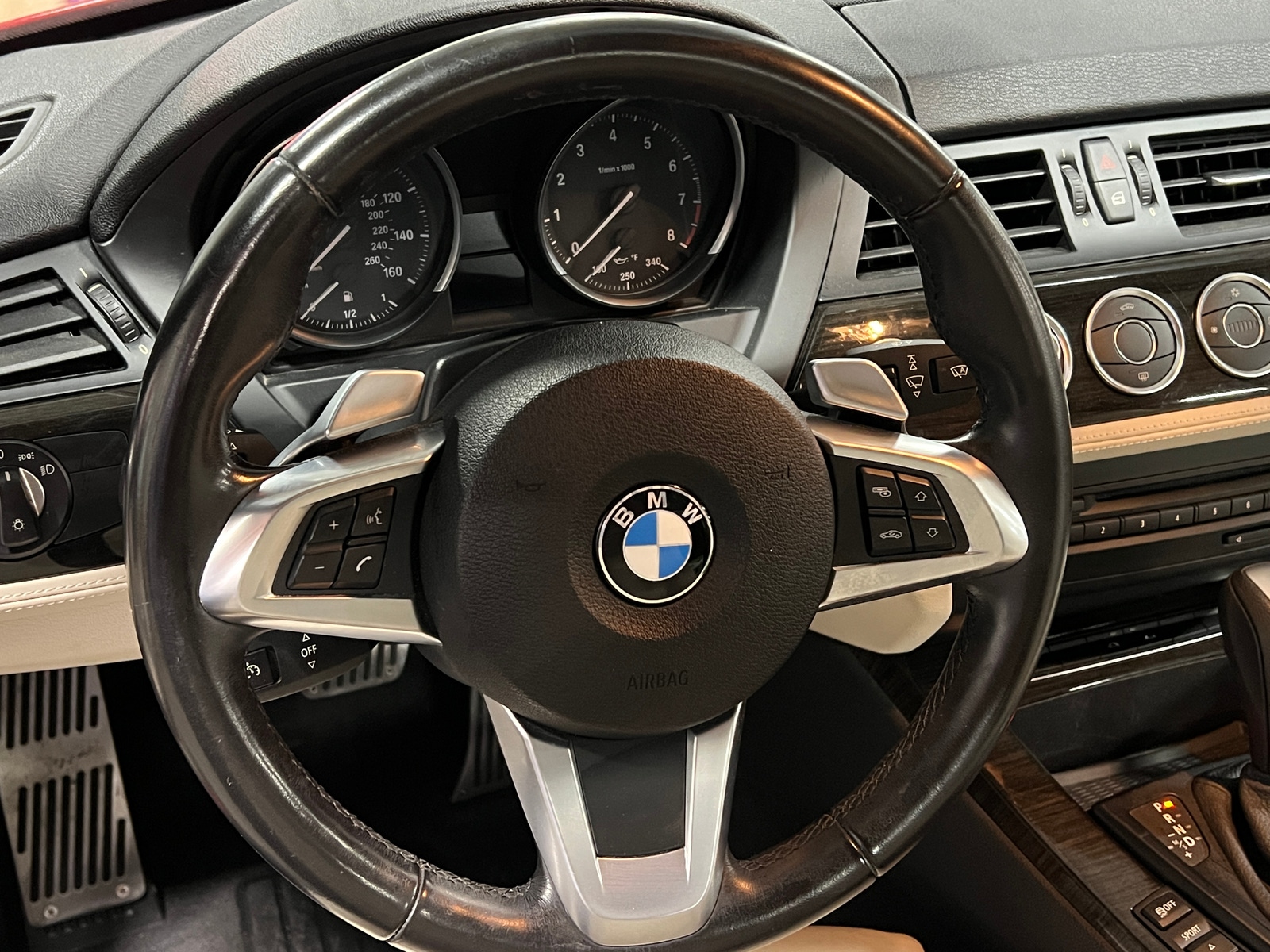 Thumbnail: 2011 BMW Z4 - 4