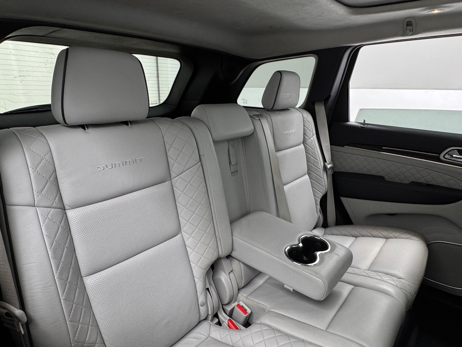 Thumbnail: 2020 Jeep Grand Cherokee - 5