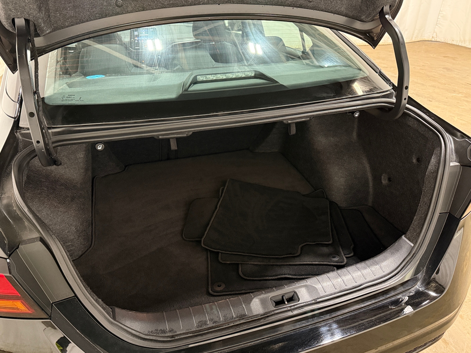 Thumbnail: 2025 Nissan Altima - 7