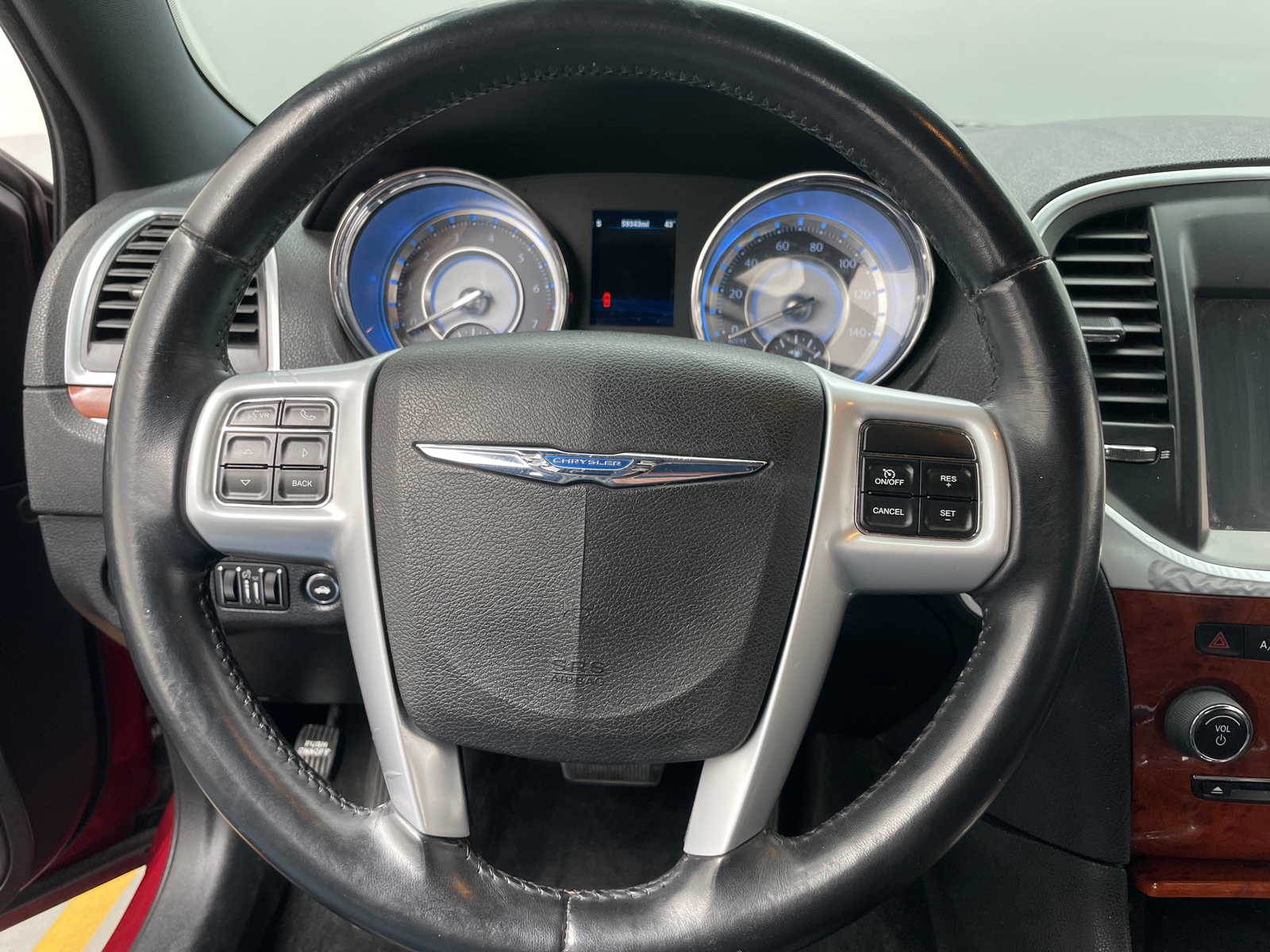 Thumbnail: 2014 Chrysler 300 - 4