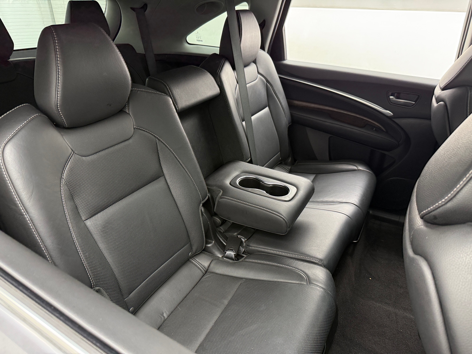 Thumbnail: 2020 Acura MDX - 5