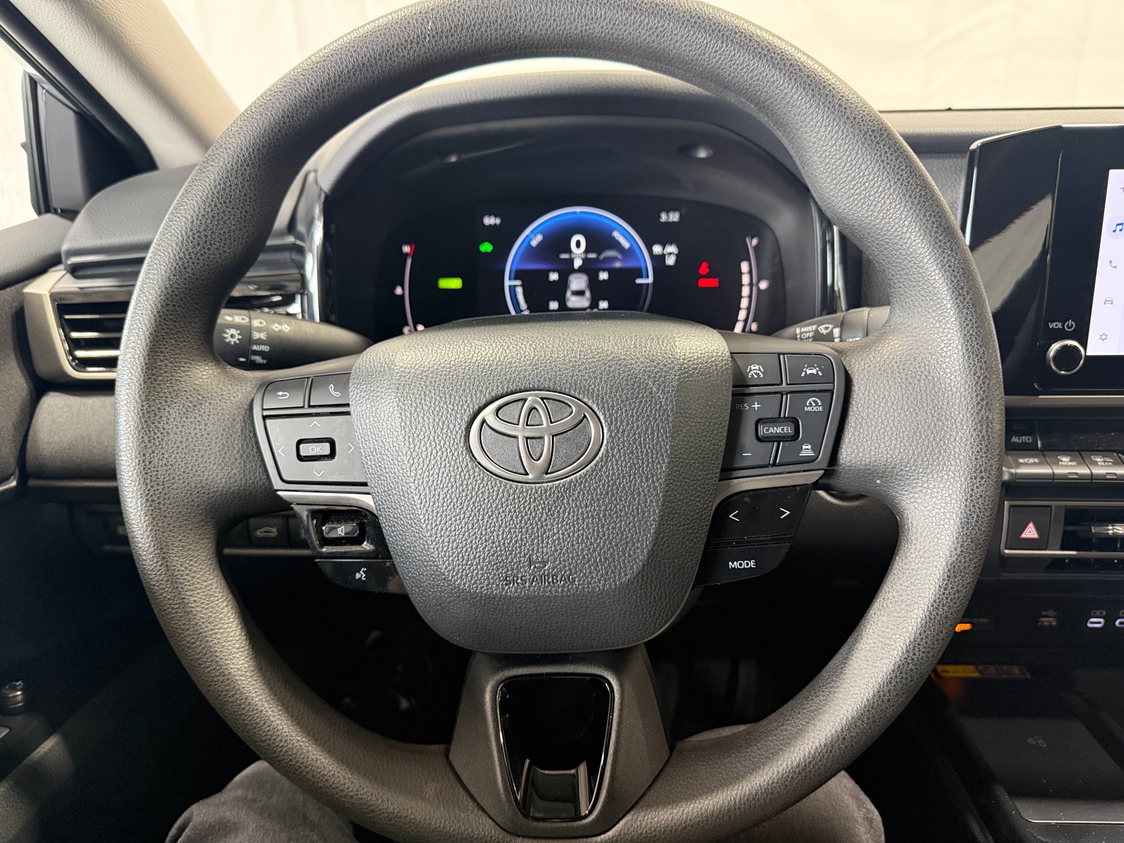 Thumbnail: 2025 Toyota Camry - 5