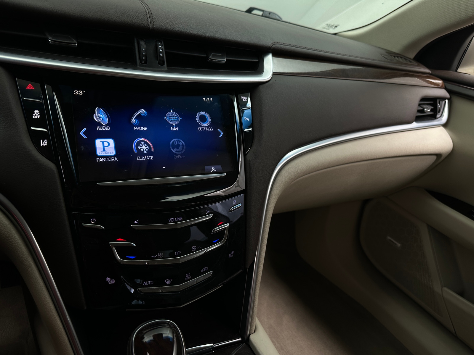 Thumbnail: 2013 Cadillac XTS - 3