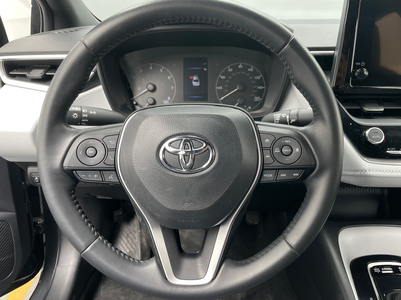 Thumbnail: 2023 Toyota Corolla - 5