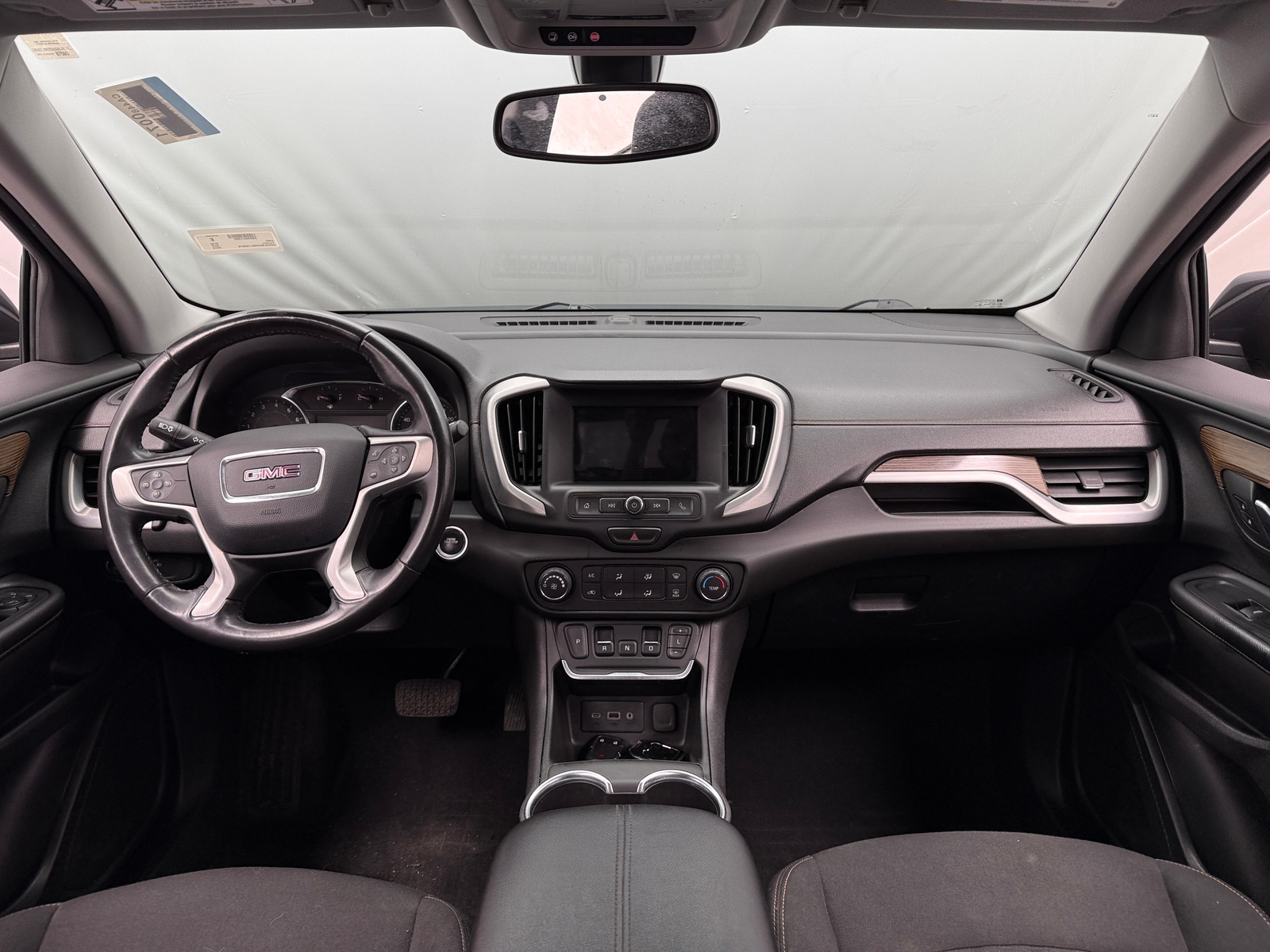 Thumbnail: 2019 GMC Terrain - 3