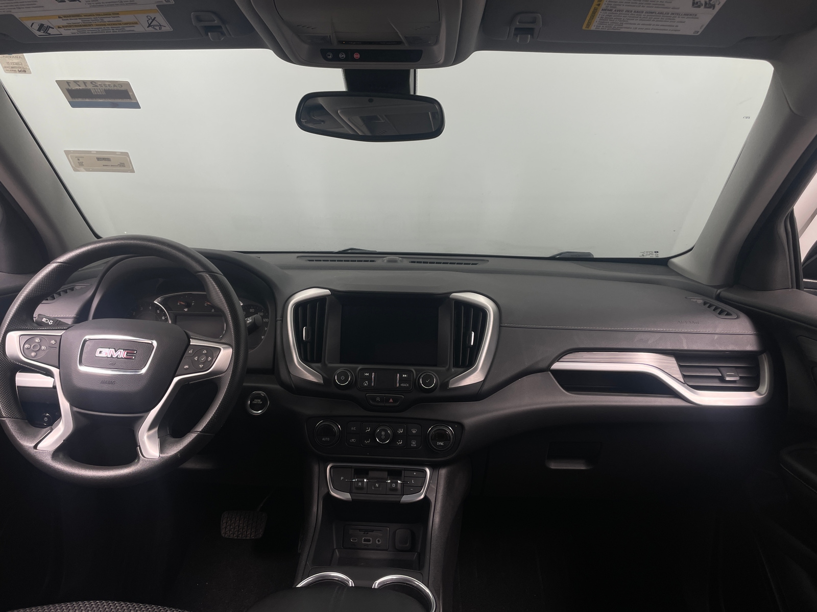 Thumbnail: 2022 GMC Terrain - 3