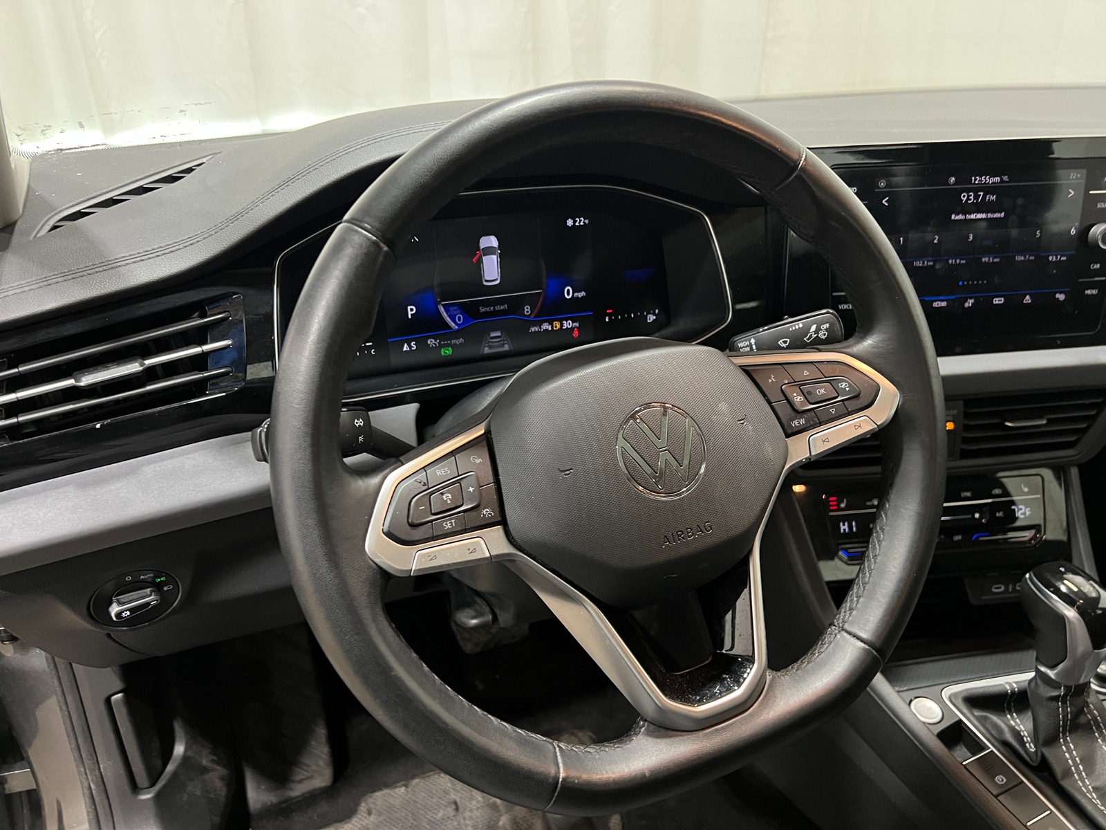 Thumbnail: 2025 Volkswagen Jetta - 4