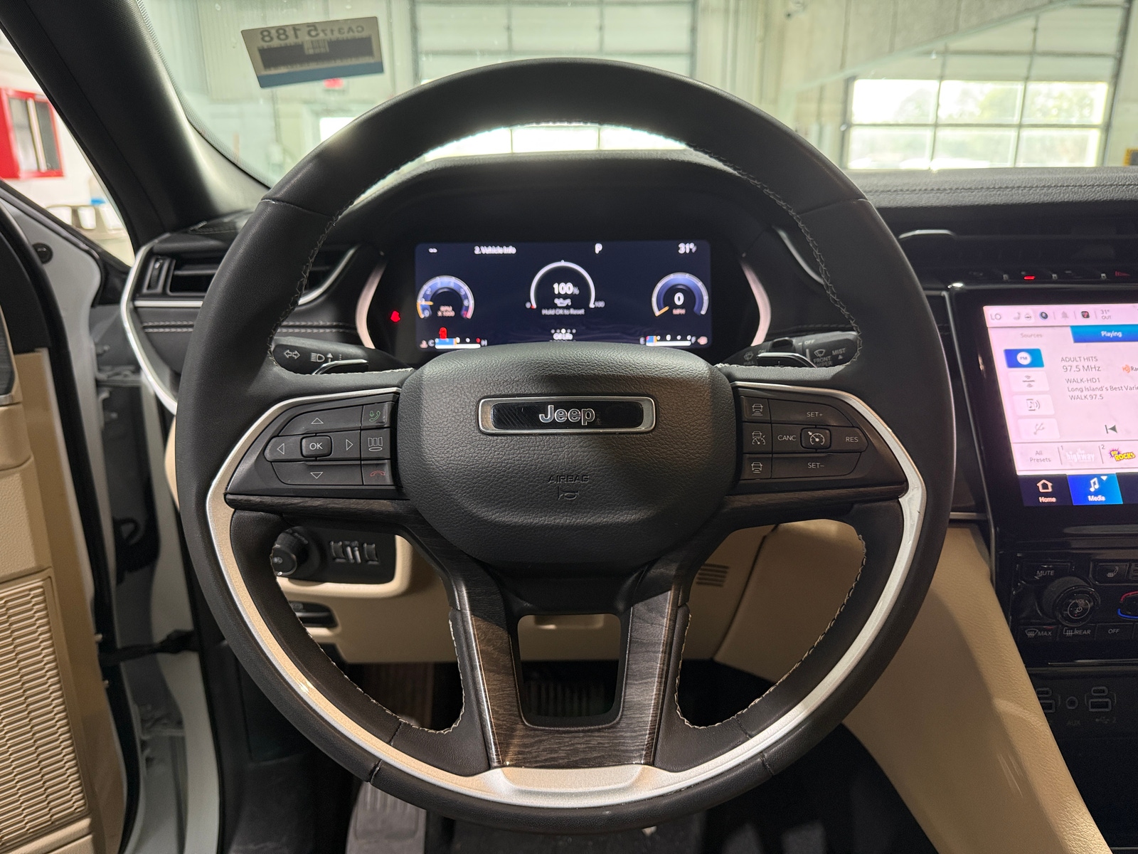 Thumbnail: 2023 Jeep Grand Cherokee L - 4